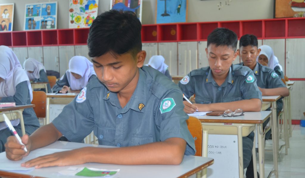 UAS Genap Paperless Siswa Kelas X dan XI SMK SMTI Banda Aceh TP 2022/2023