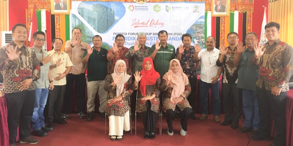 Optimalkan Sistem Ganda Aceh Singkil, SMK SMTI Banda Aceh Gelar FGD sebagai Wadah Kolaborasi dan Inovasi untuk Meningkatkan Kualitas SDM Industri